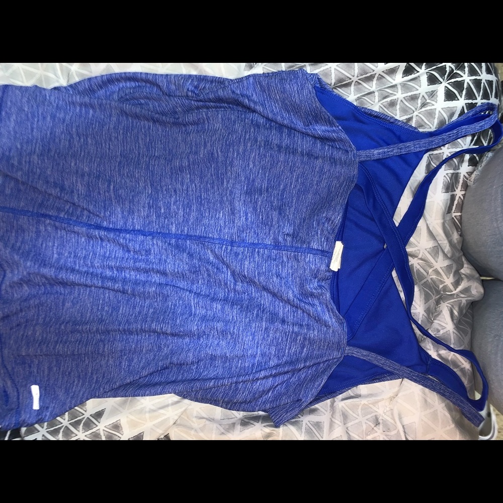 Blue Danskin Now cross back tank top with built in sports bra size 16-18